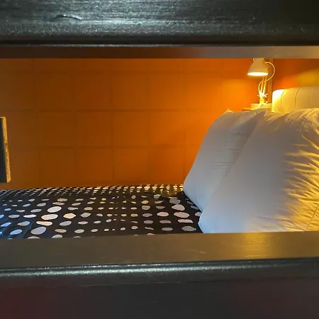 Hotel - Abella Box, Location Adulte