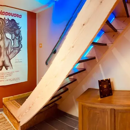 - Abella Box, Location Adulte Ξενοδοχείο *